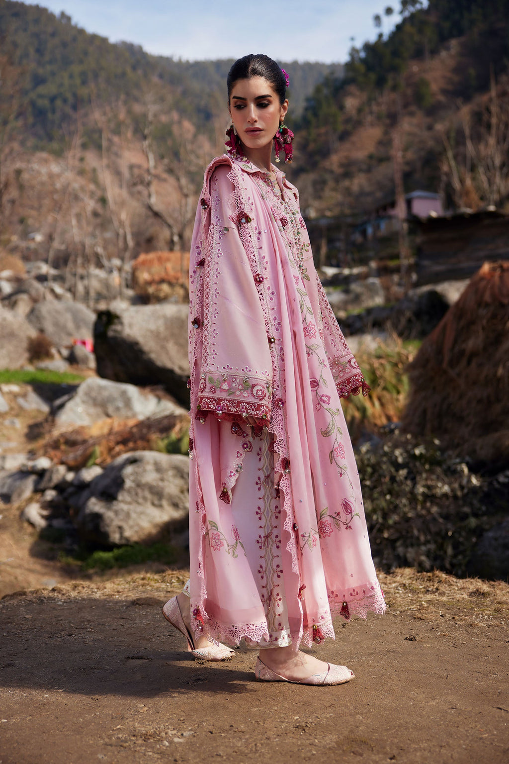 LAWN - ZAHA - MEILI - BÌ YÙN 碧韵 (ZL26-06 B)