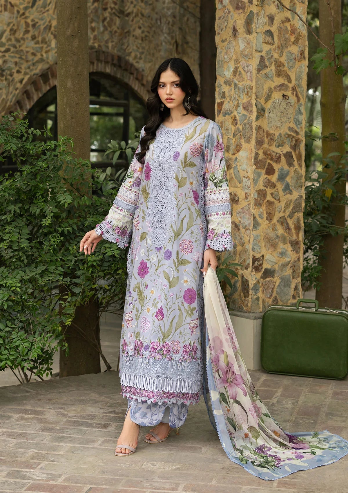 Lawn - Elaf Premium - Signature Embroidered 26 - Vol II - ESG-5A ARIANA
