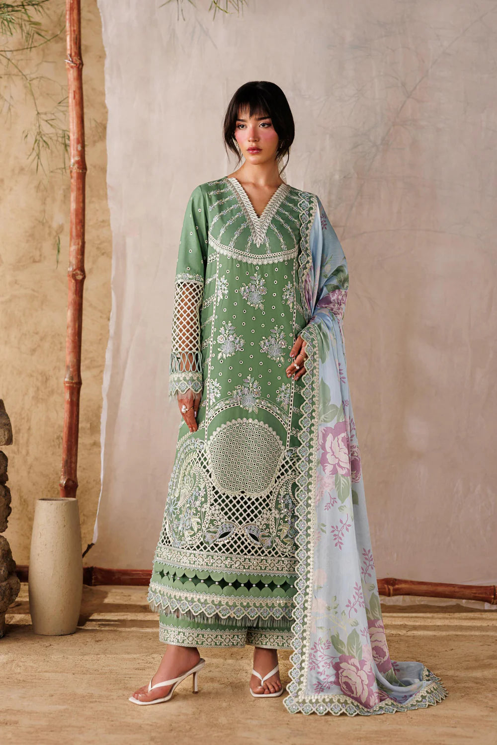 LAWN - AKBAR ASLAM - LUXURY LAWN - CALDERA