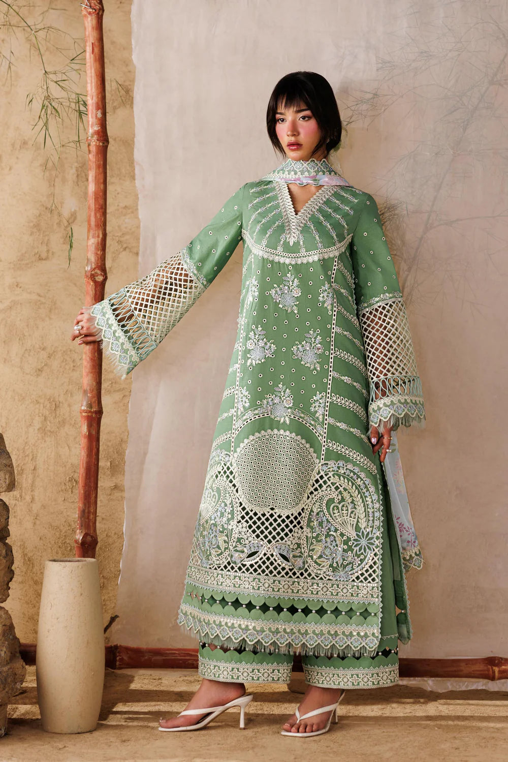 LAWN - AKBAR ASLAM - LUXURY LAWN - CALDERA