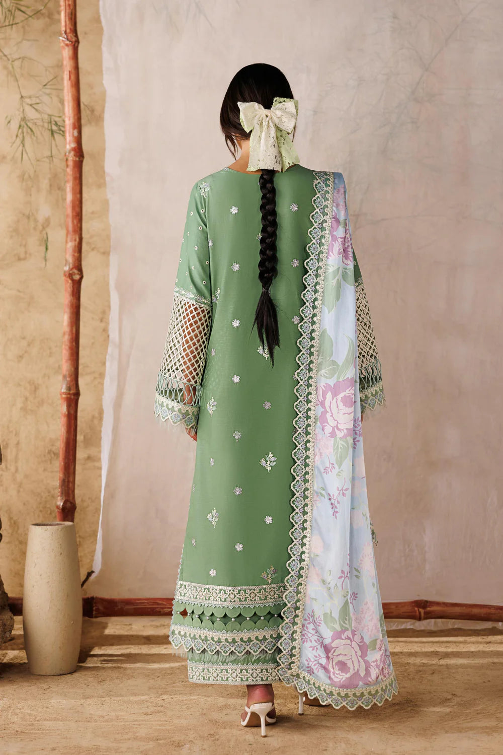 LAWN - AKBAR ASLAM - LUXURY LAWN - CALDERA