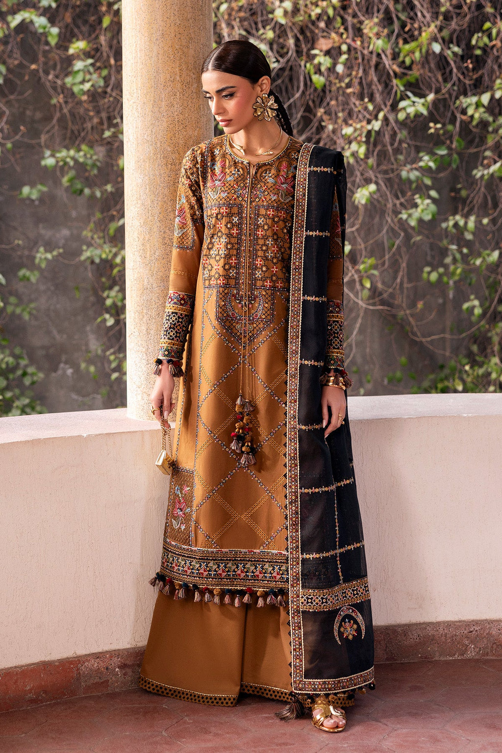 LAWN - JAZMIN - SHAHKAAR -SL 26-D05