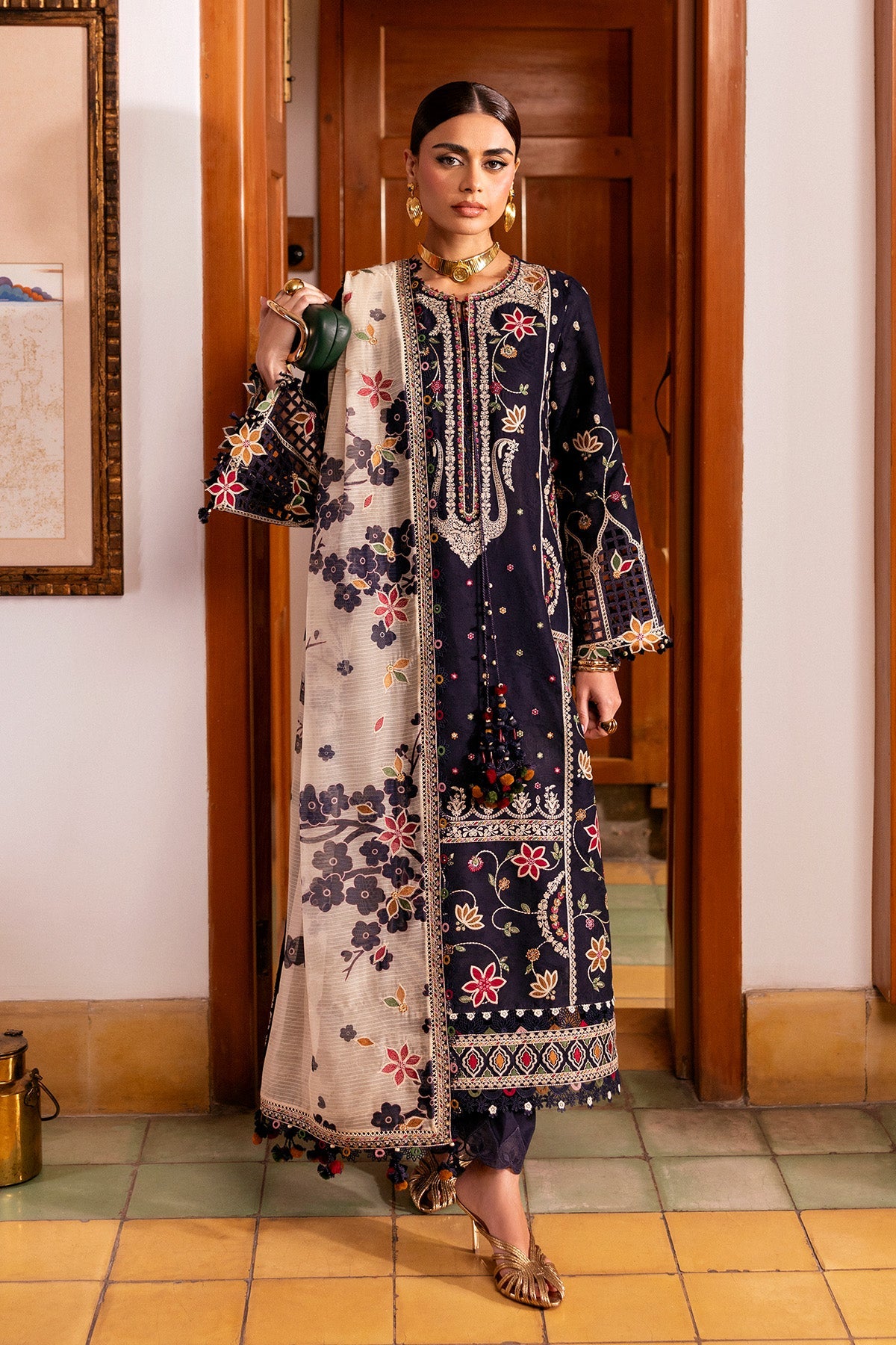 LAWN - JAZMIN - SHAHKAAR -SL 26-D07