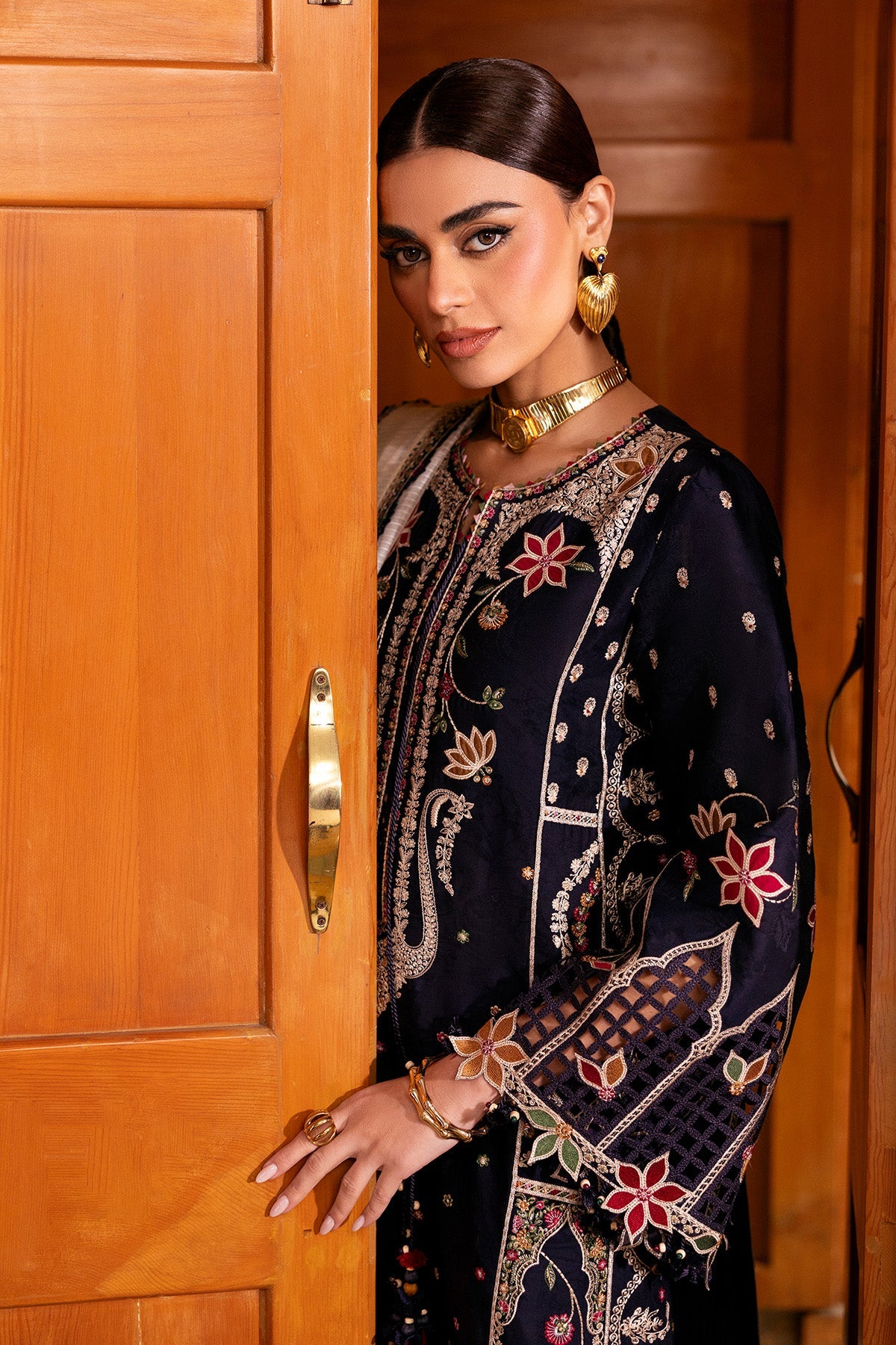 LAWN - JAZMIN - SHAHKAAR -SL 26-D07