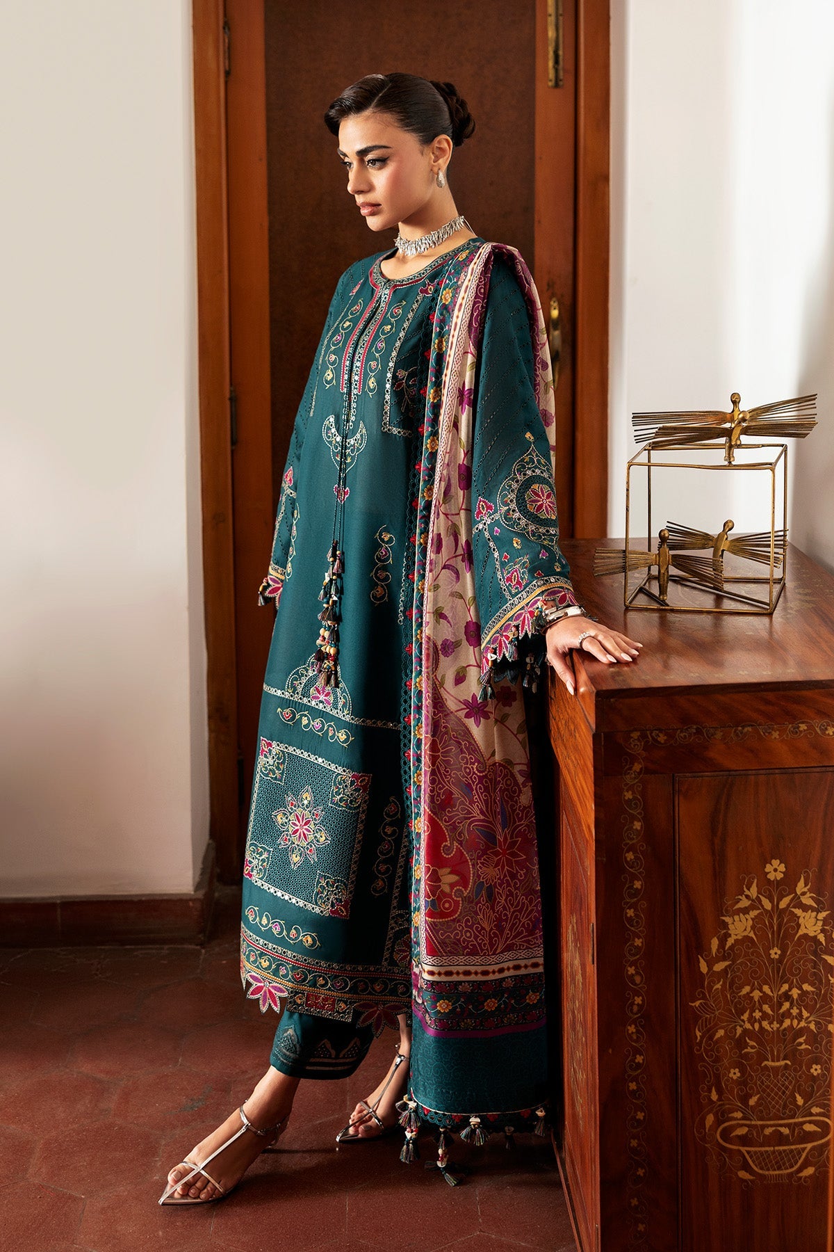 LAWN - JAZMIN - SHAHKAAR -SL 26-D10