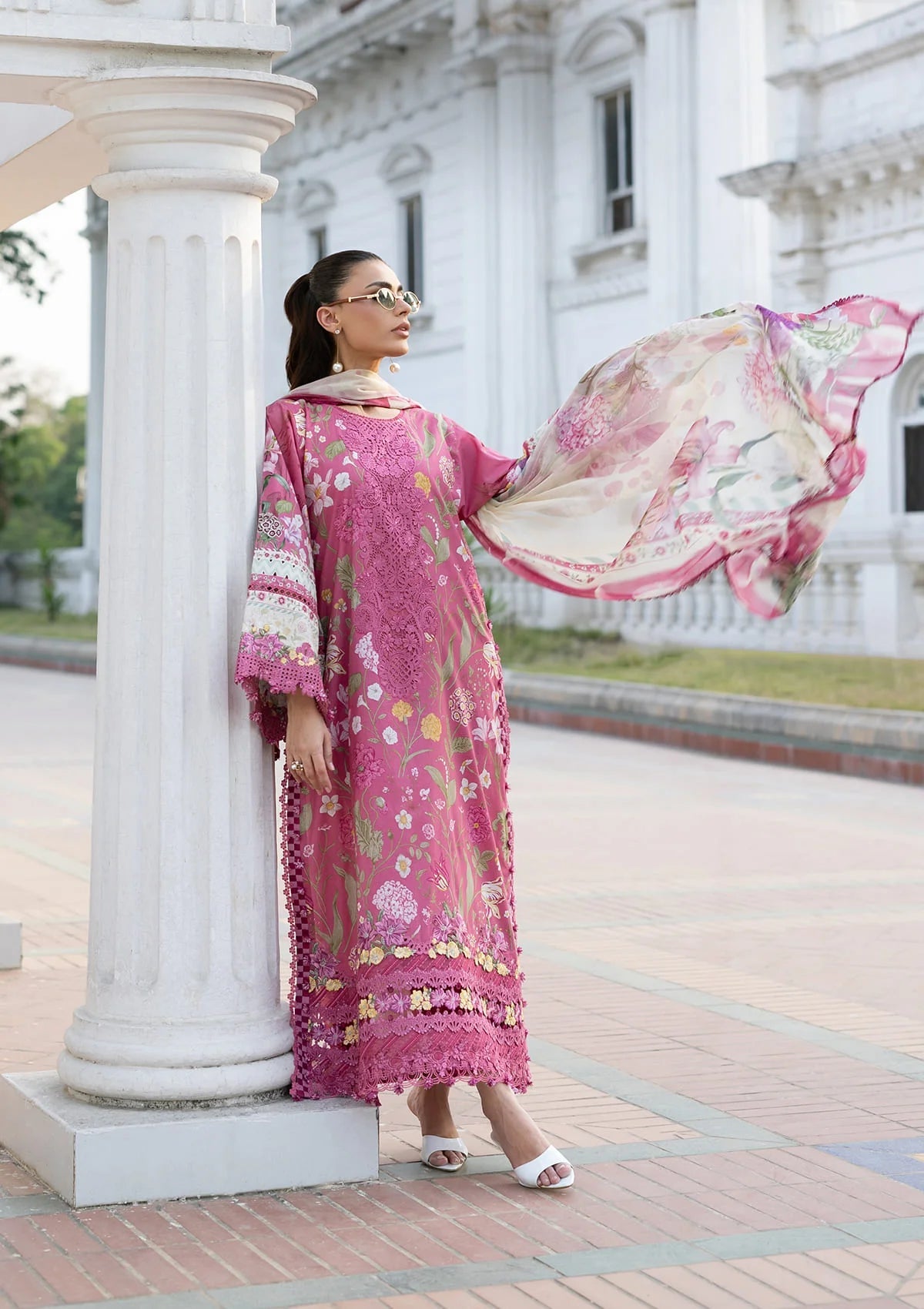 Lawn - Elaf Premium - Signature Embroidered 26 - Vol II - ESG-5B DELILAH
