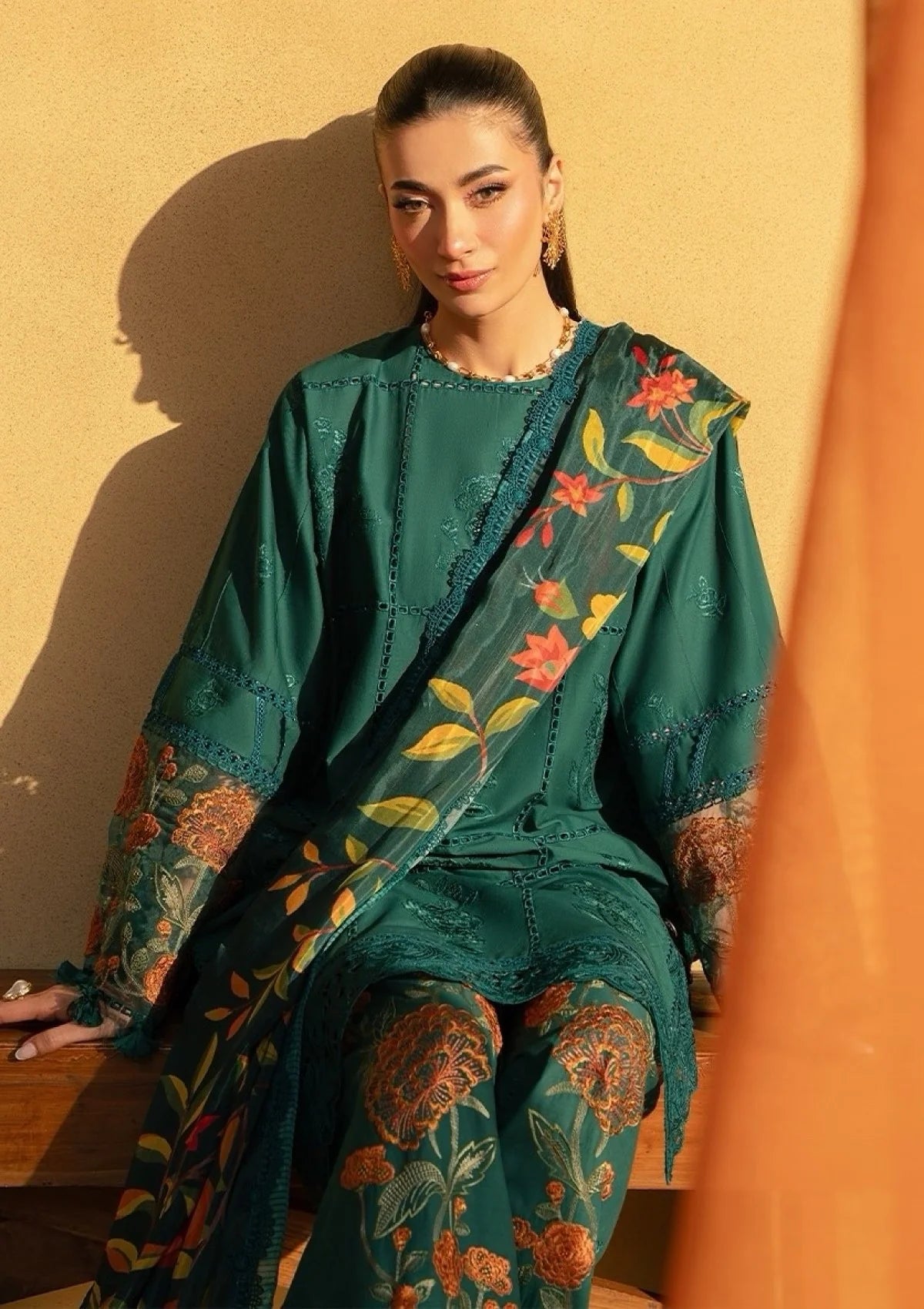 LAWN - SAIRA RIZAWN - LUXURY UNSTITCHED'25 - LIRA-SRL-25-10 - (SALE)