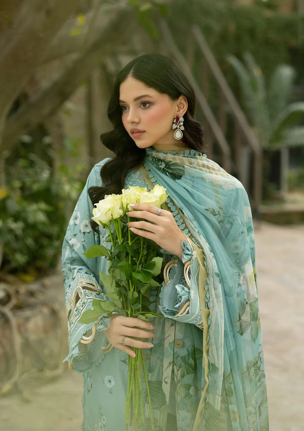 Lawn - Elaf Premium - Signature Embroidered 26 - Vol II - ESG-6B ZARIA