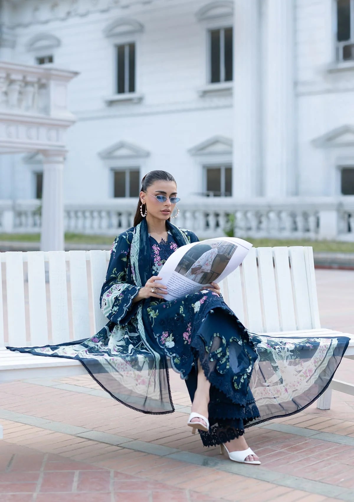 Lawn - Elaf Premium - Signature Embroidered 26 - Vol II - ESG-3A MARIEL