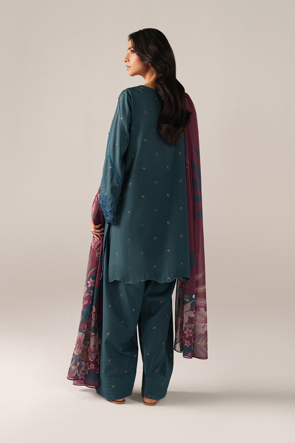 LAWN - IZNIK - SPRING SUMMER - SS-10