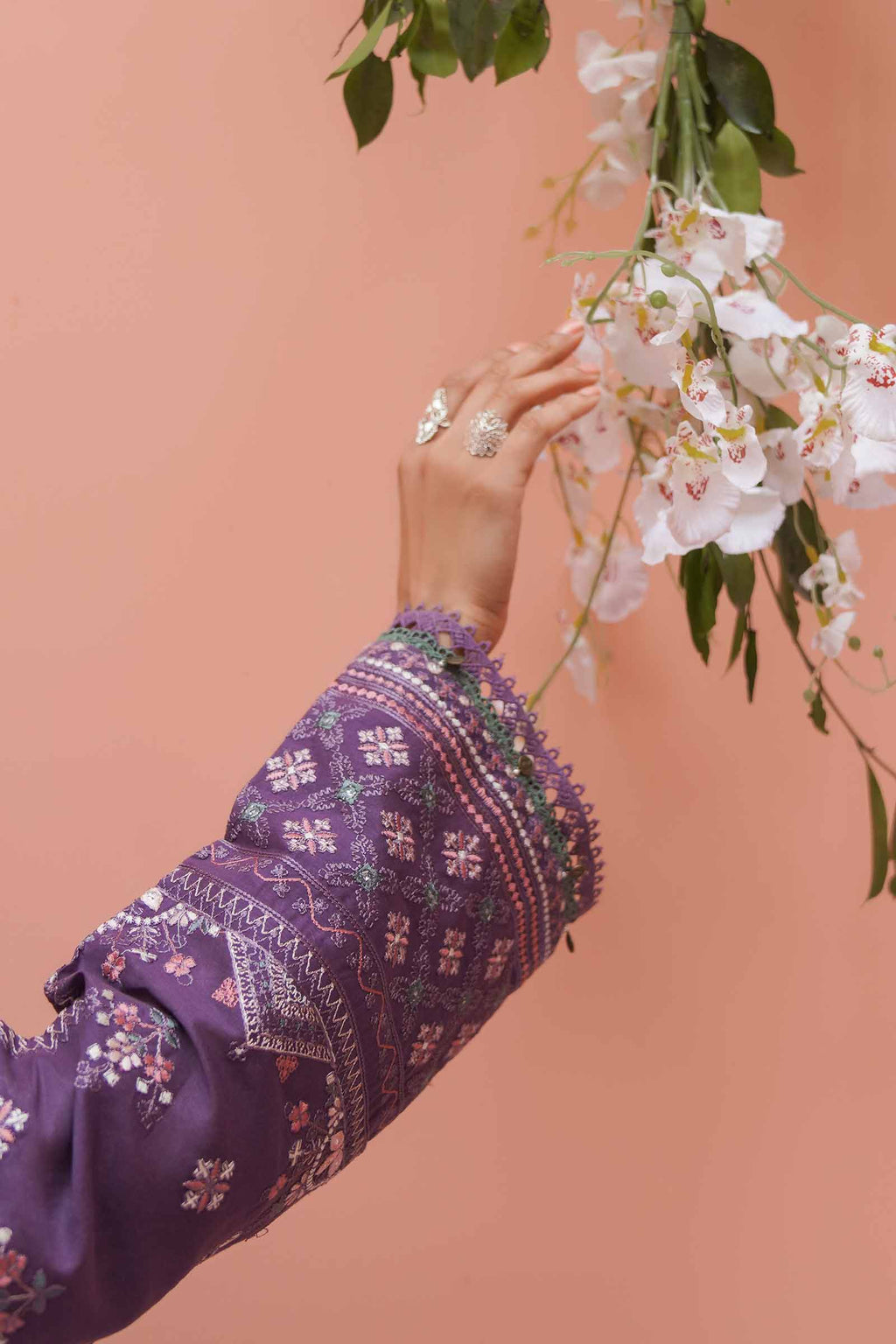 LAWN - ZARA SHAHJAHAN - LUXURY LAWN - 11 B - (SALE)