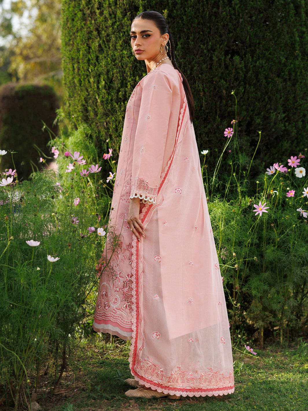 LAWN - MAHNUR  - MORBAGH - M-05 - 3 PC Lawn