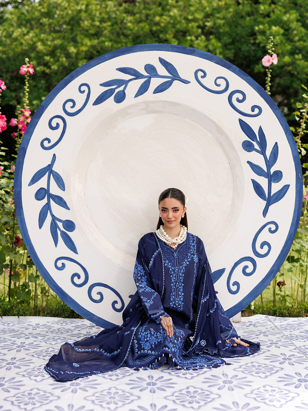 LAWN - MAHNUR  - MORBAGH - M-14 - 3 PC Lawn