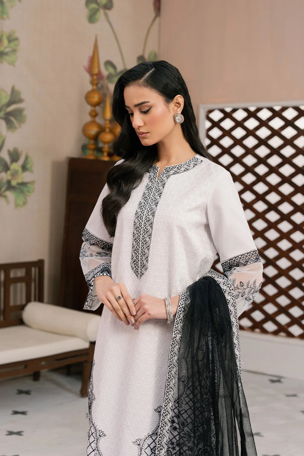 LAWN - MARYUM & MARIA - EID LAWN COLLECTION - AZADEH MS-50147 - (SALE)