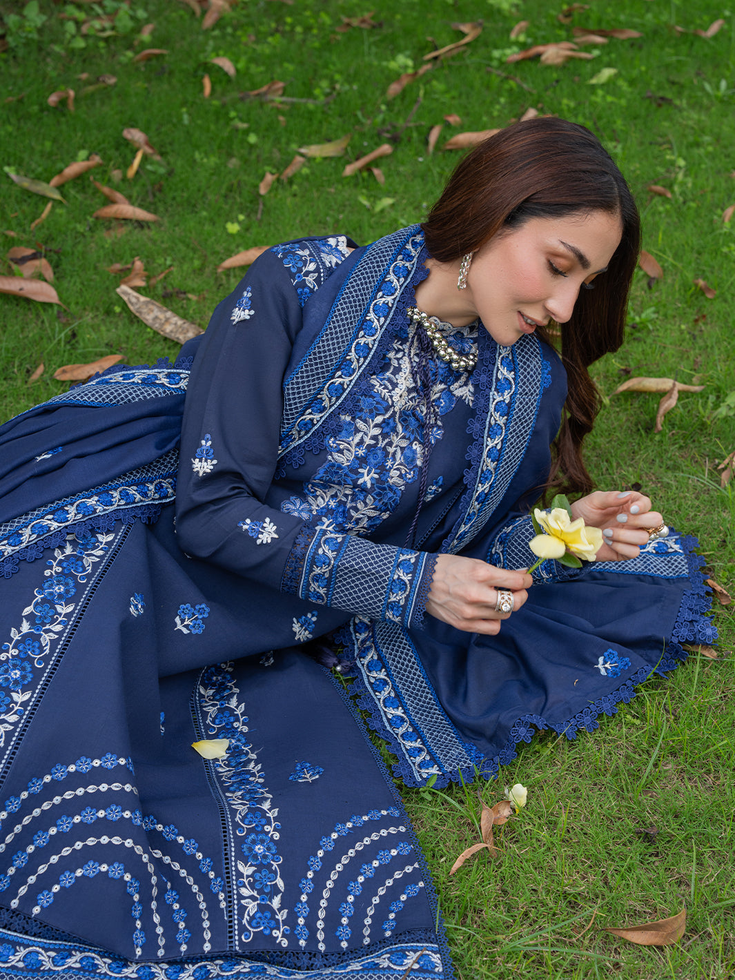 MU-01 | 3 PC Lawn