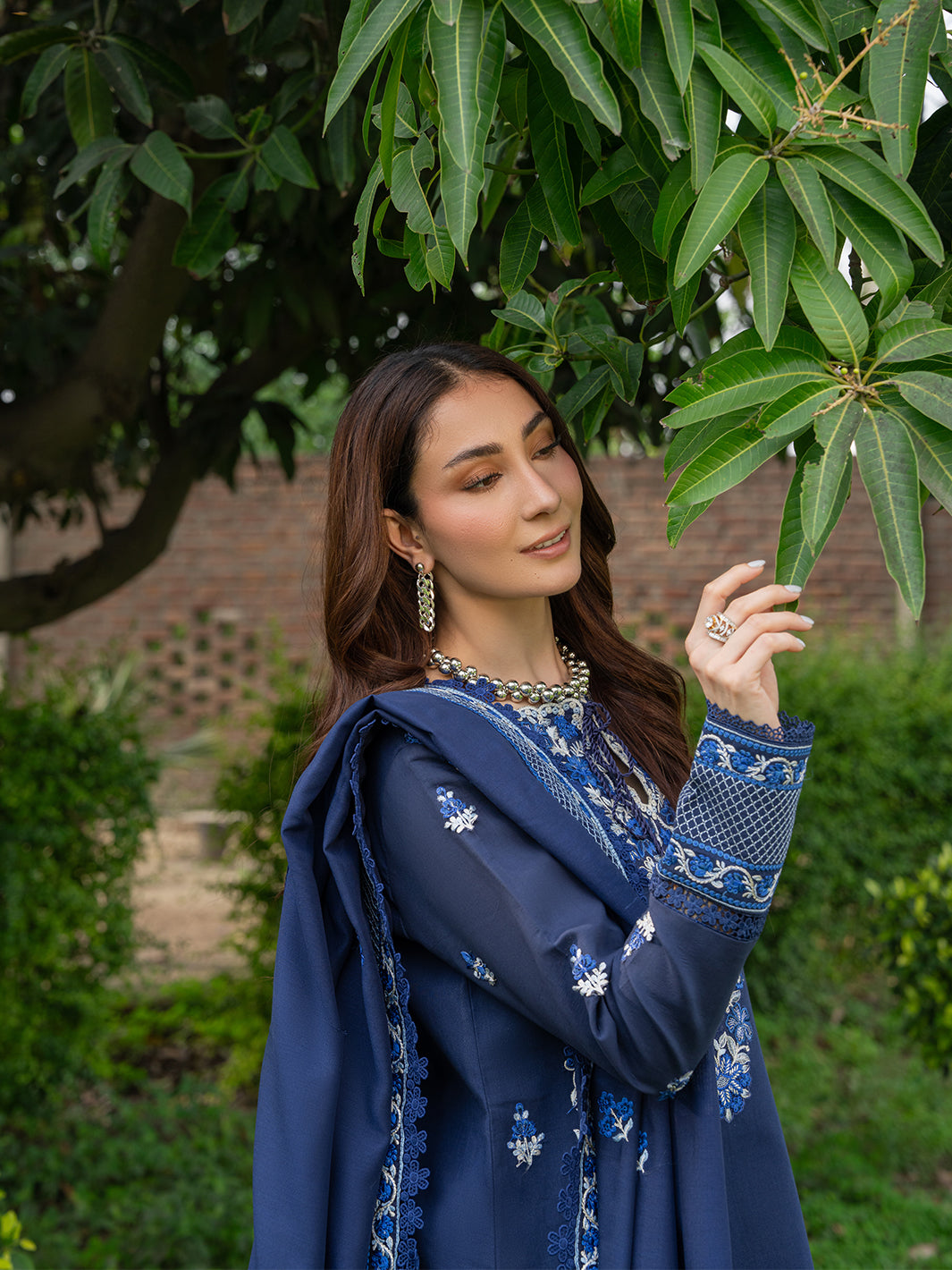 MU-01 | 3 PC Lawn