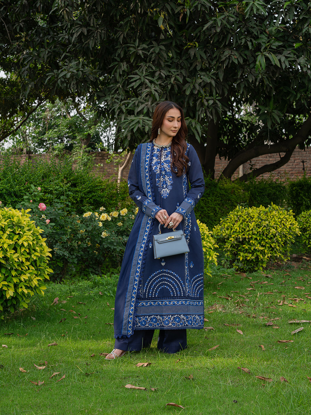MU-01 | 3 PC Lawn