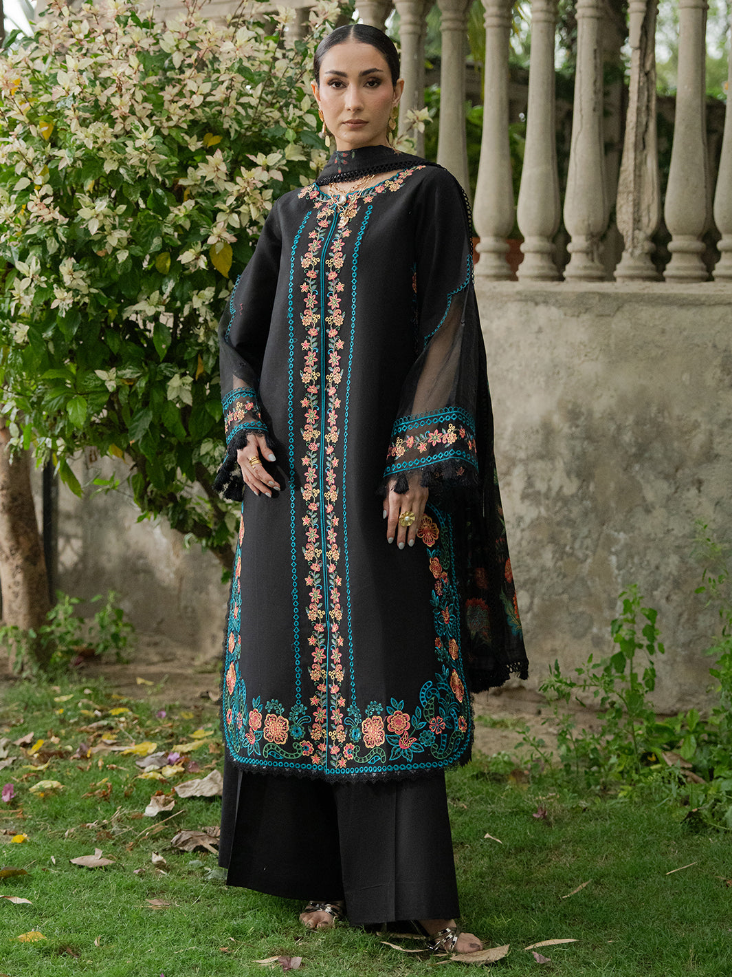 MU-06 | 3 PC Lawn