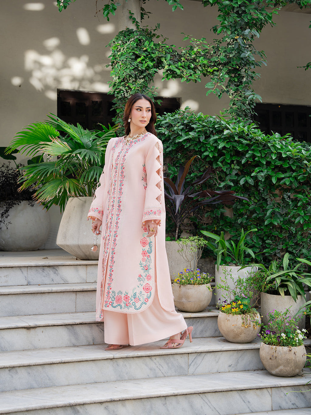 MU-07 | 3 PC Lawn