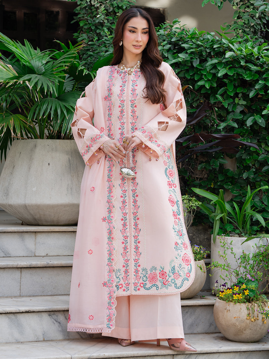 MU-07 | 3 PC Lawn