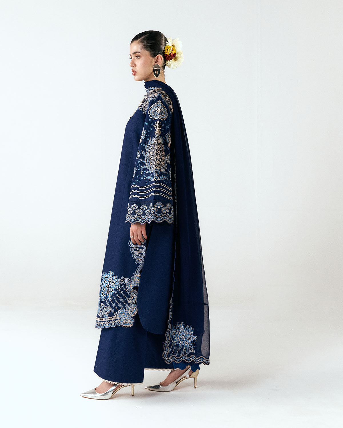 LAWN - JUGNU - TIVA