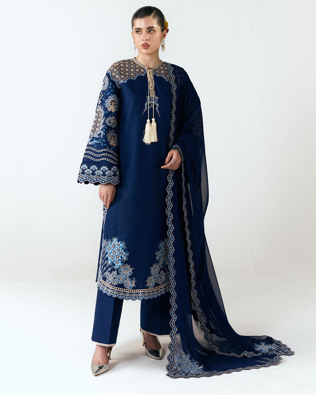 LAWN - JUGNU - TIVA