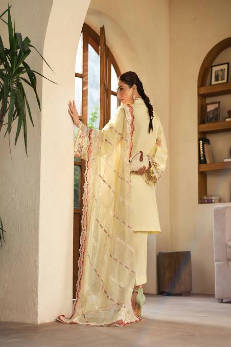 LAWN - MARYAM HASSAIN - LUXURY LAWN'25 - LEMON GARDEN - (SALE)