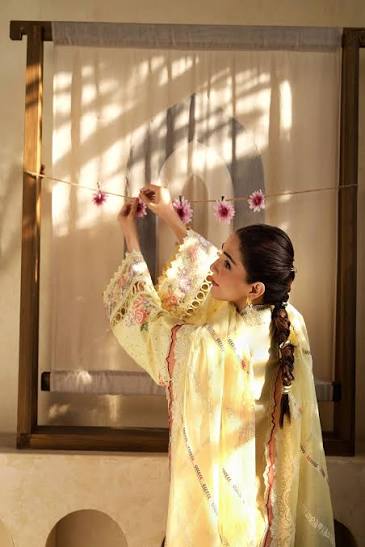 LAWN - MARYAM HASSAIN - LUXURY LAWN'25 - LEMON GARDEN - (SALE)