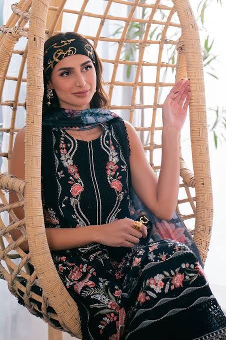 LAWN - NEESHAY - SYMPHONY LUXURY LAWN - PULSE - (SALE)