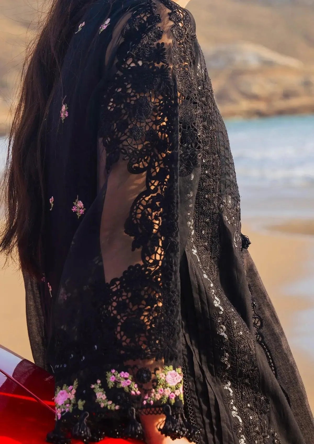 LAWN - ELAF - LUXURY EMBROIDERED LAWN - EHK-01A Mahnoor -(SALE)