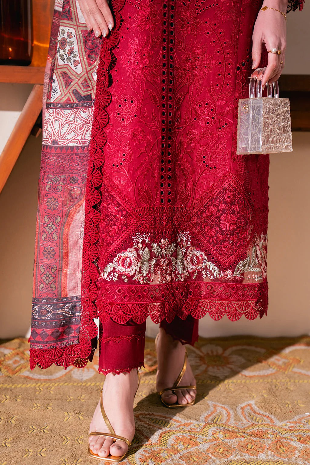 LAWN - NEESHAY - UNSTICHED - SCARLET