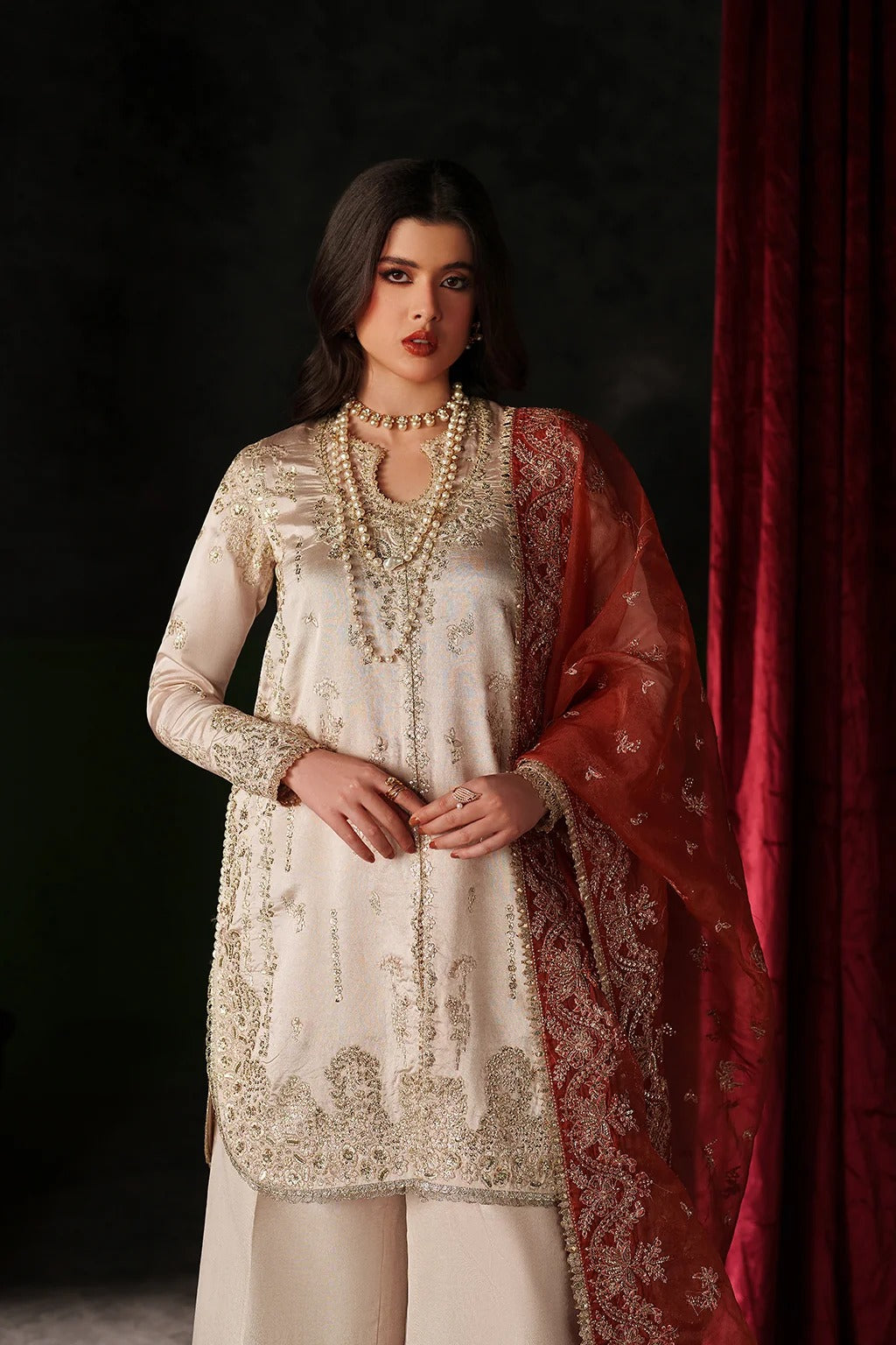 RAW SILK - EMAAN ADEEL - VERVE - POISE