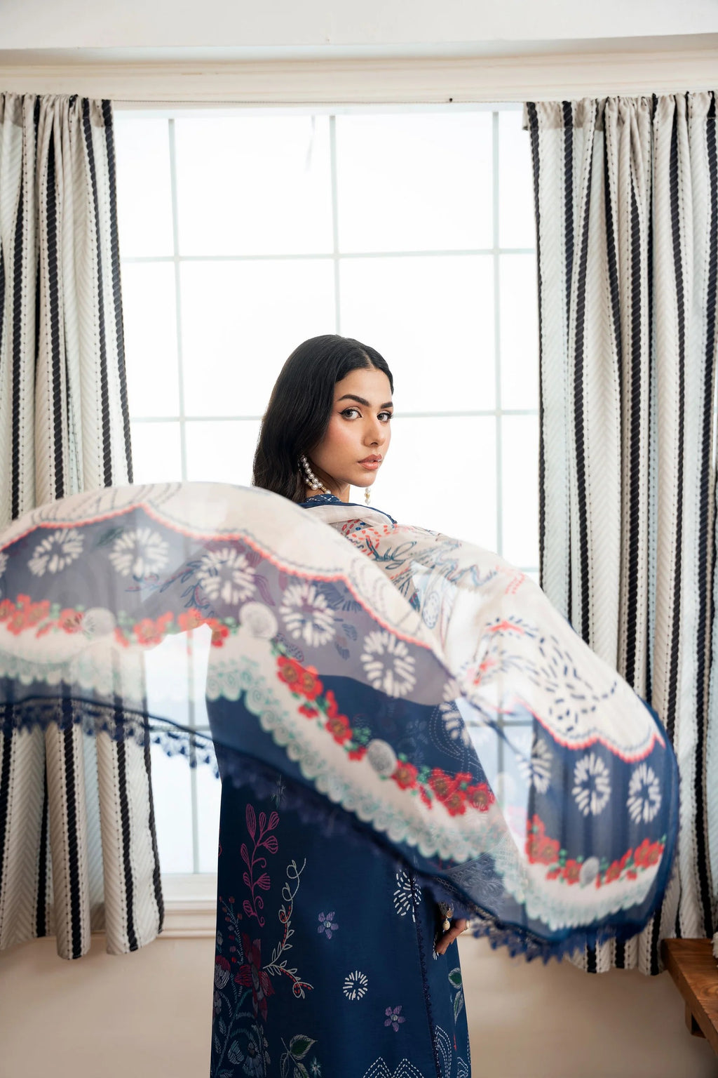 LAWN - CORAL - SERENE PRINTKARI'26 - CS -06-A