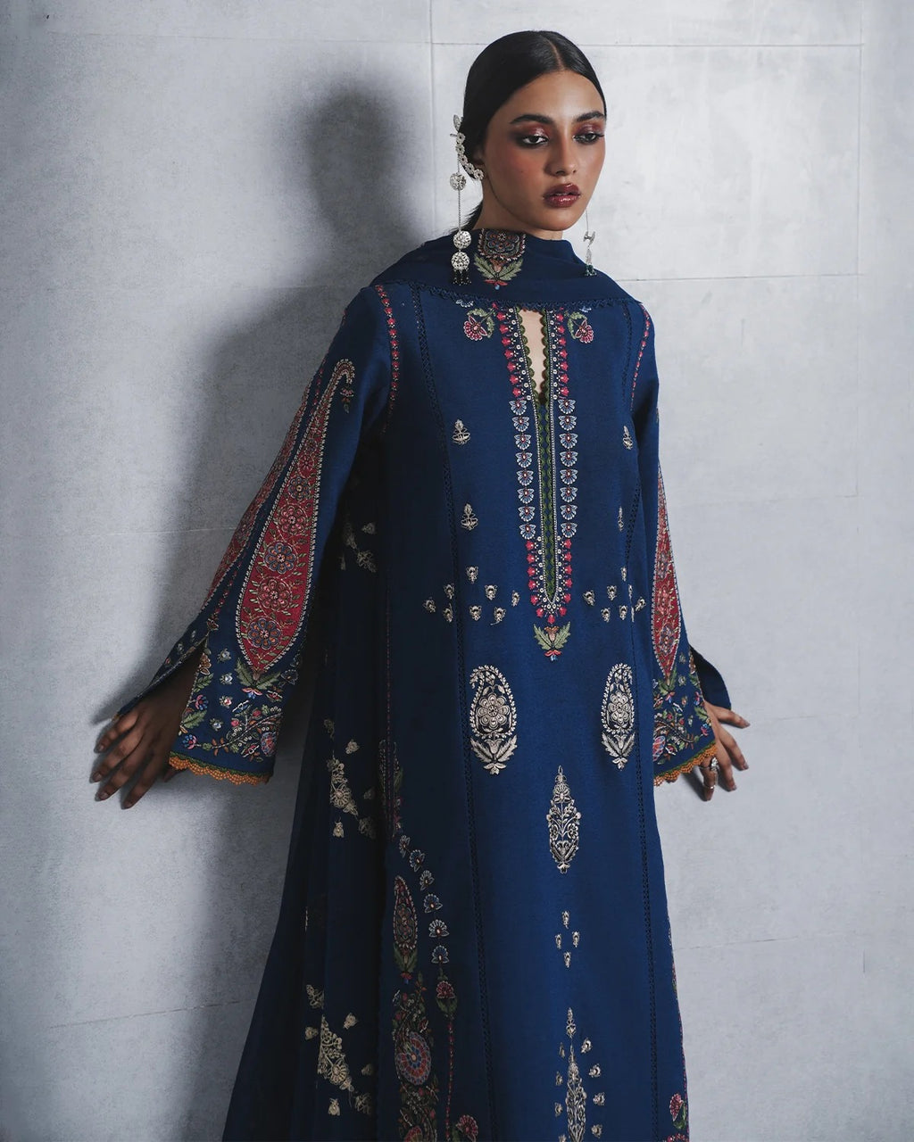 KARANDI - JUGNU - EMBROIDERED - NEHRI