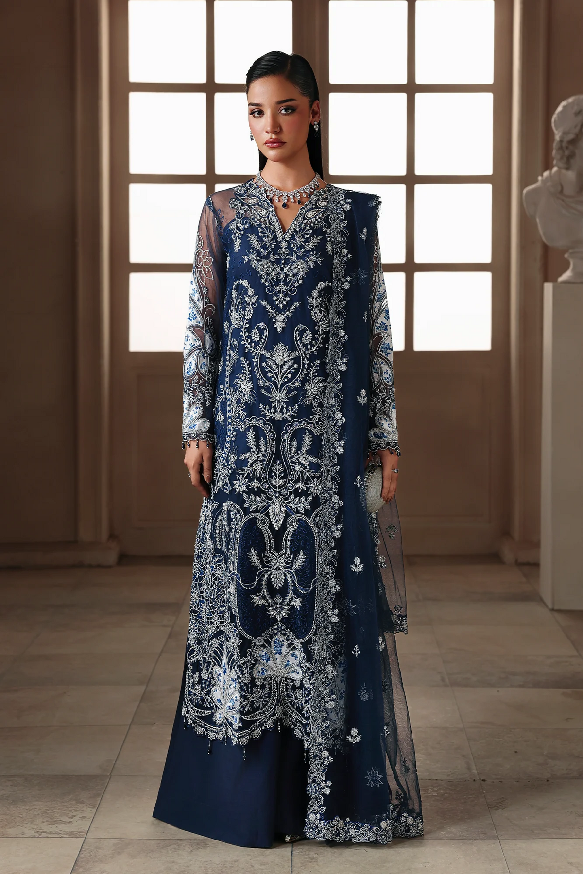 NET - RAJ BARI - SAGE FORMAL - SERENA