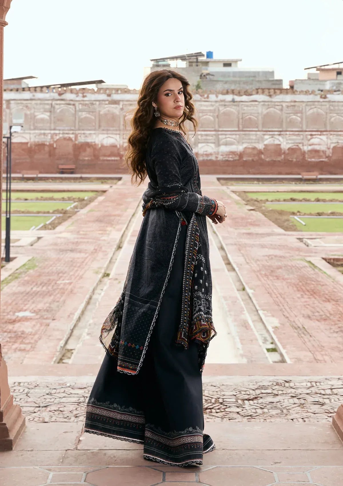 LAWN - KAHF - PRINTS CHIFFON COLLECTION '26 - KPS-5A GUL-E-SIYAH