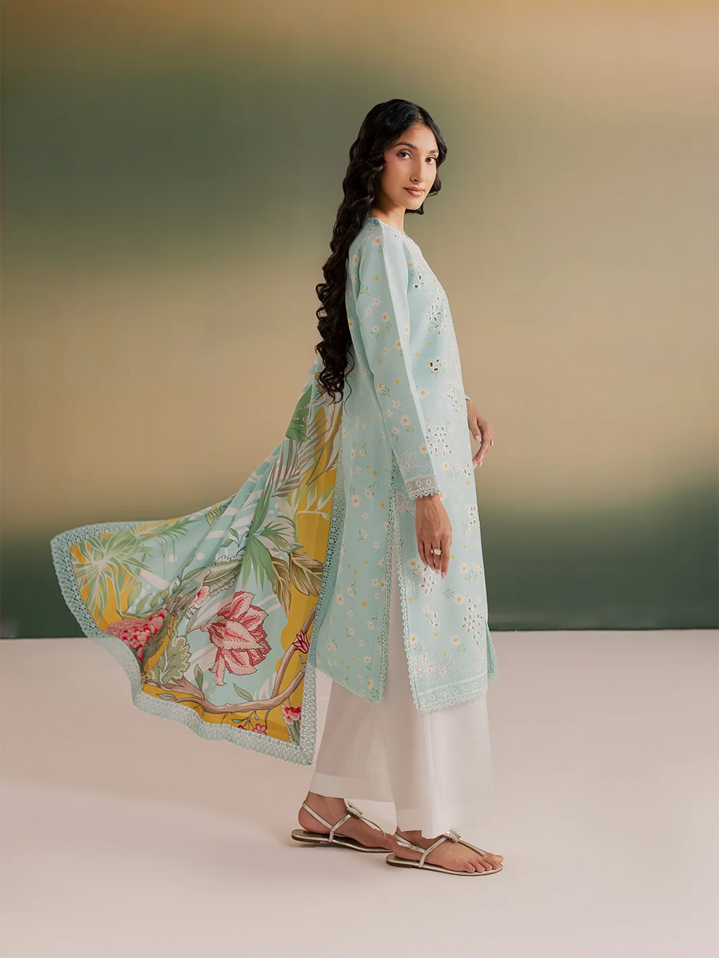 LINEN - MAHNUR - WINTER SAGA - IM-05