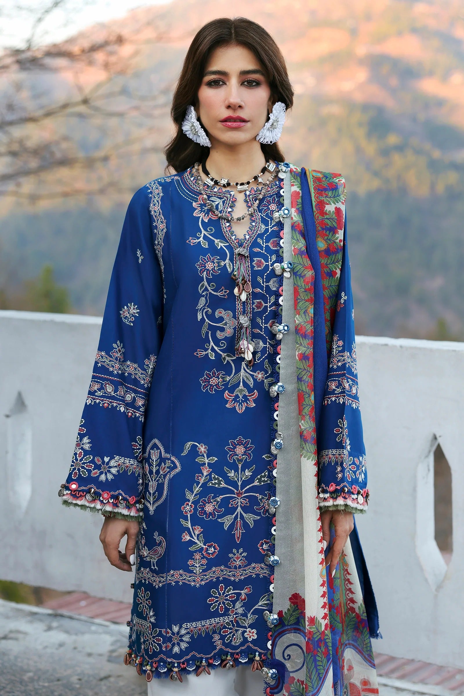 LAWN - ZAHA - LUXURY LAWN'25 - MAYA ZL25-15B - (SALE)
