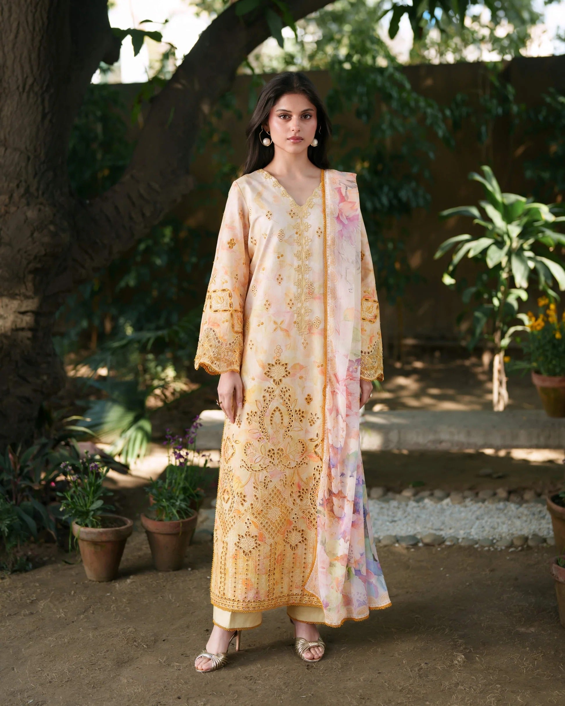 LAWN - NEESHAY - UNSTICHED - SOLAYA
