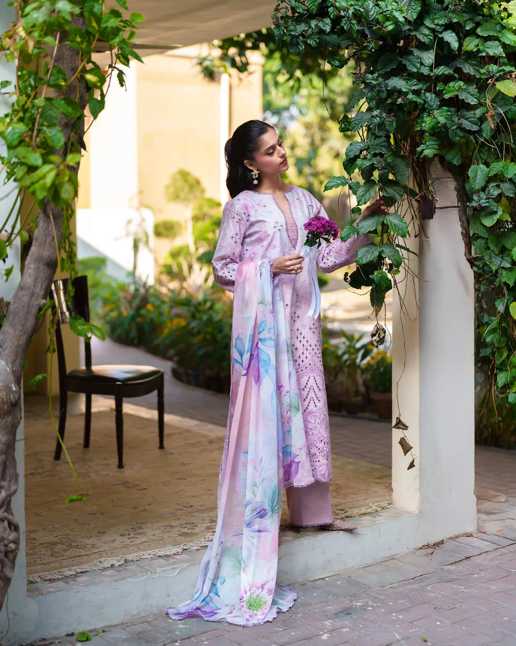 LAWN - NEESHAY - UNSTICHED - MIRELLE
