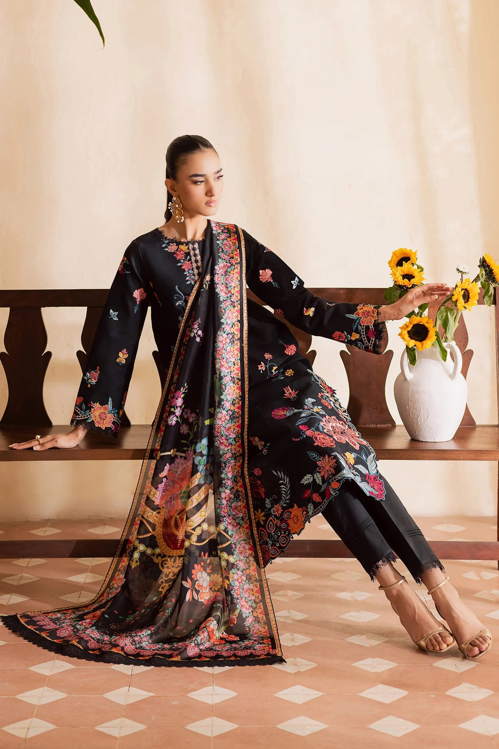 LAWN - RAJ BARI - SELENE PREMIUM LAWN - SIRA