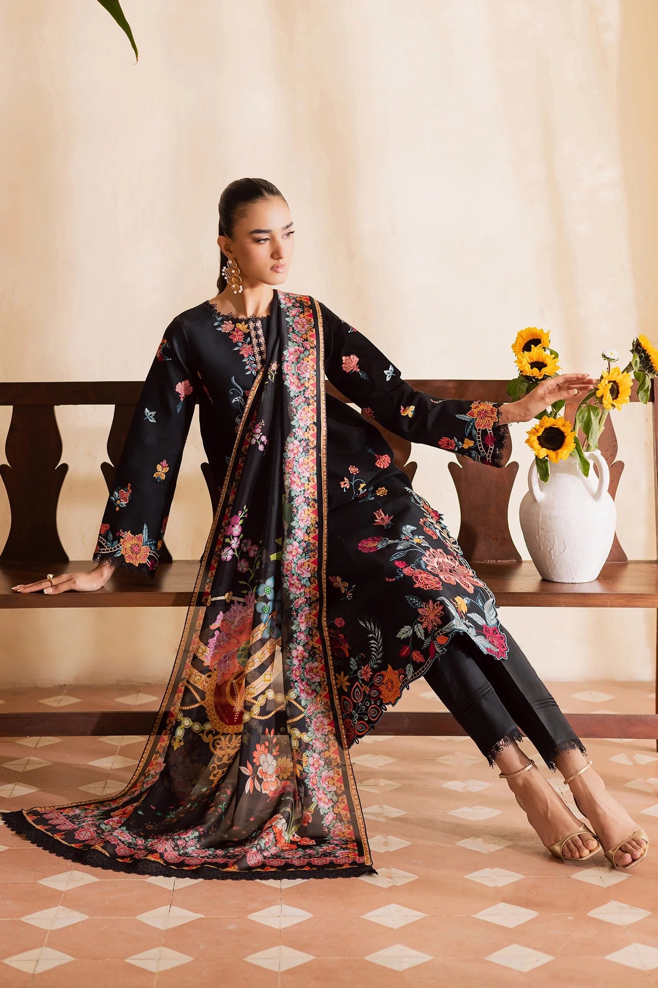 LAWN - RAJ BARI - SELENE PREMIUM LAWN - SIRA