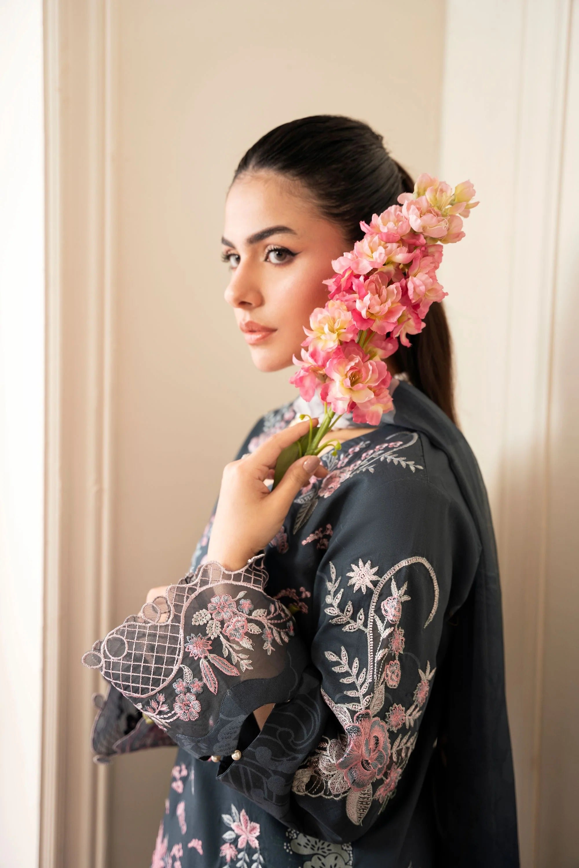 LAWN - CORAL - SERENE PRINTKARI'26 - CS -01-B