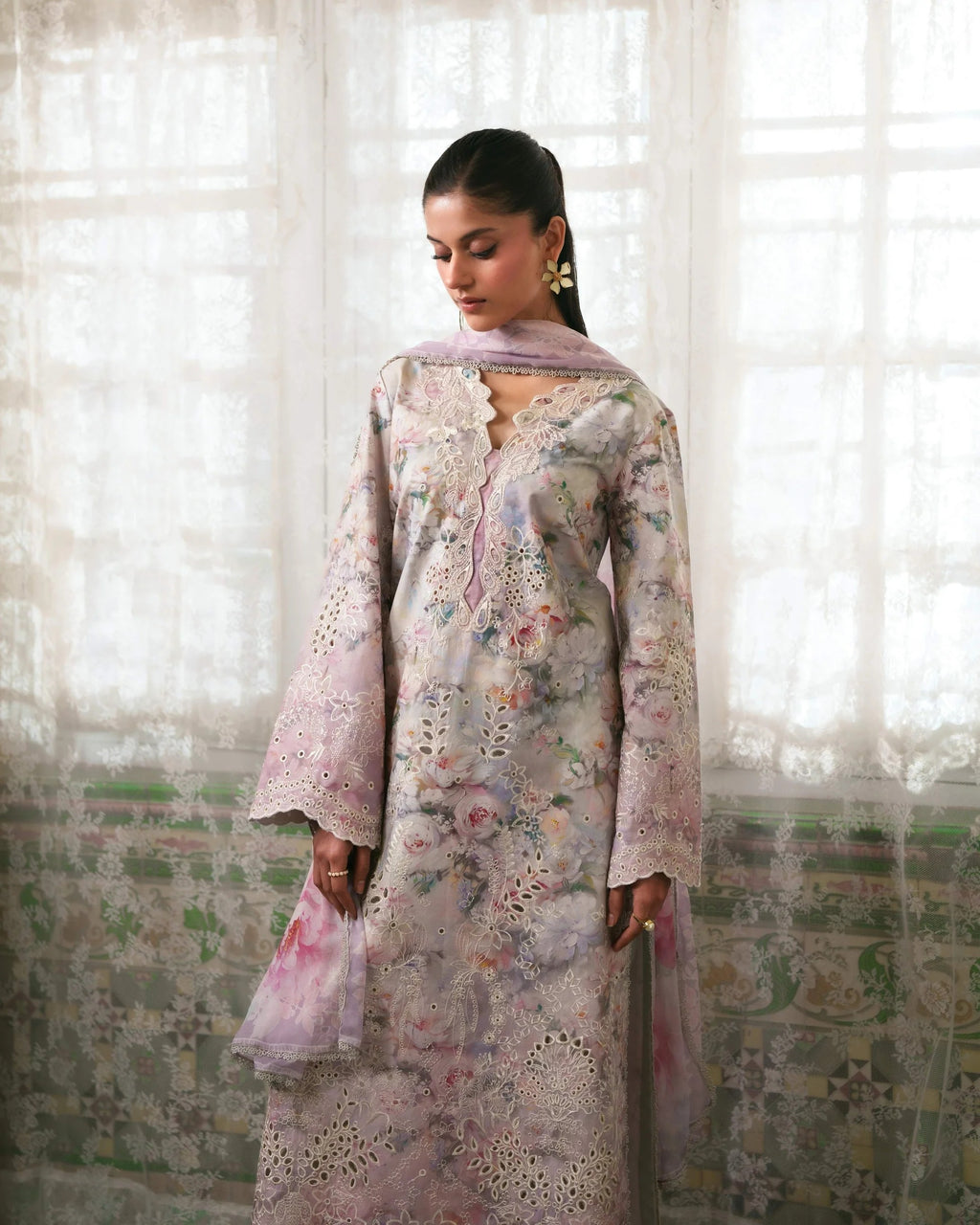 LAWN - NEESHAY - UNSTICHED - BLUSHÉ