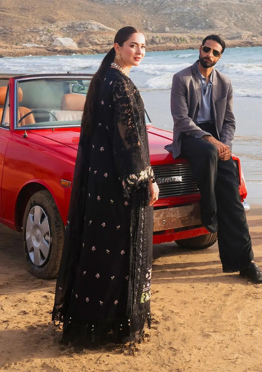 LAWN - ELAF - LUXURY EMBROIDERED LAWN - EHK-01A Mahnoor -(SALE)