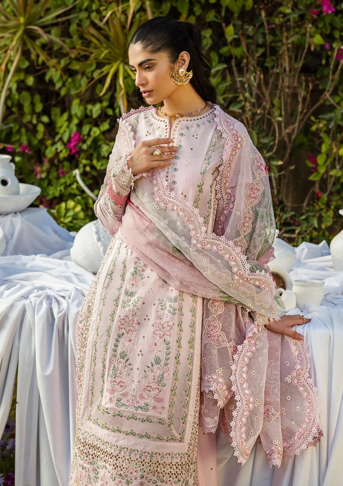 LAWN - AKBAR ASLAM - ALESSANDRA LUXURY LAWN'25 - D-150 FIORA - (SALE)
