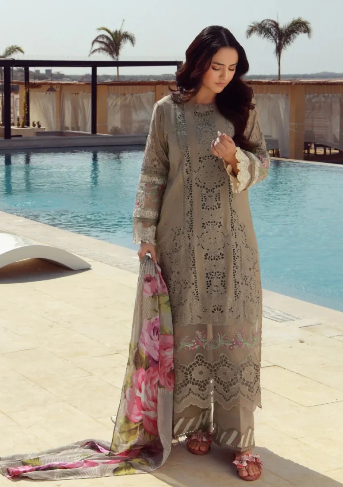 LAWN - GULMINA - LUXURY LAWN - MAHAY-03 - (SALE)