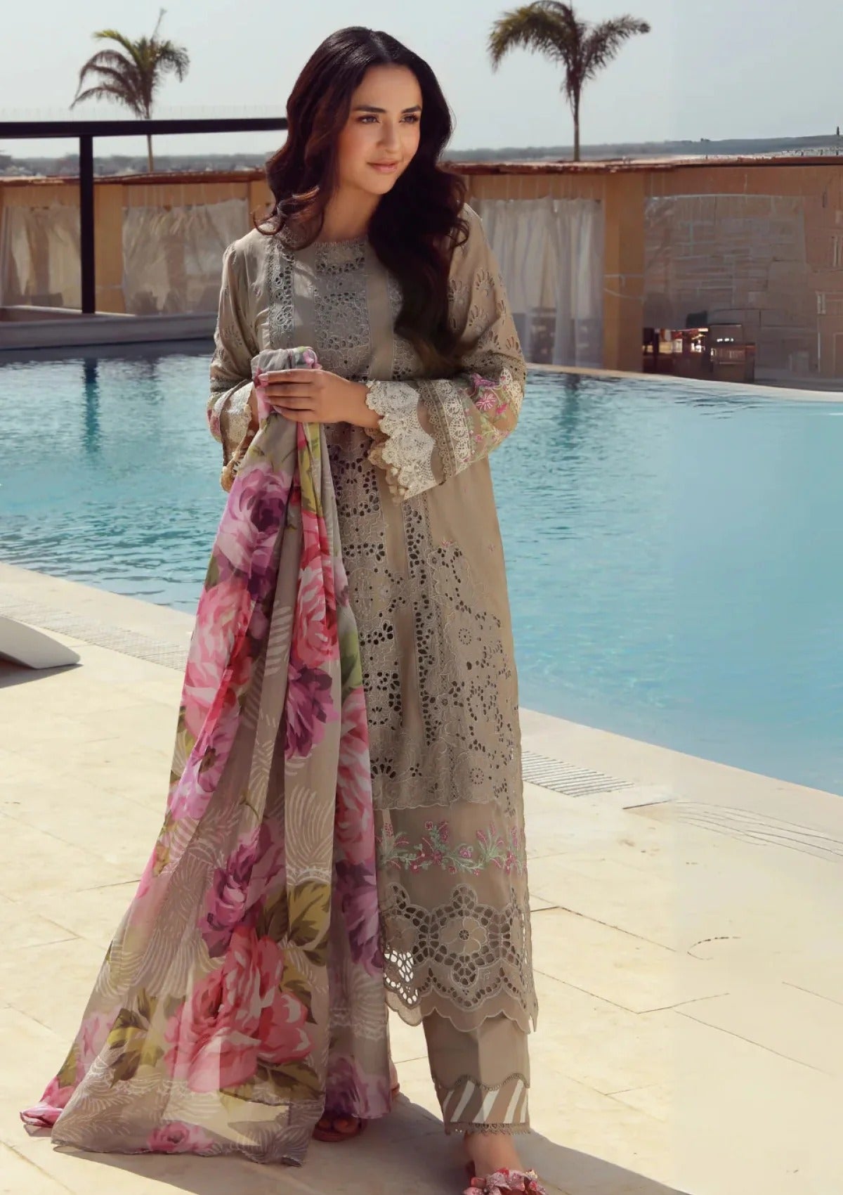LAWN - GULMINA - LUXURY LAWN - MAHAY-03 - (SALE)