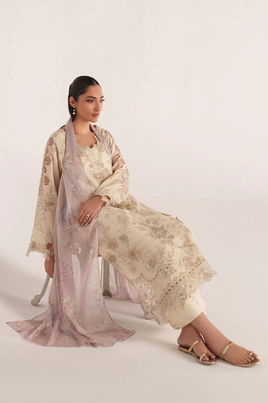LAWN - IZNIK - SPRING SUMMER'26 - SS-06