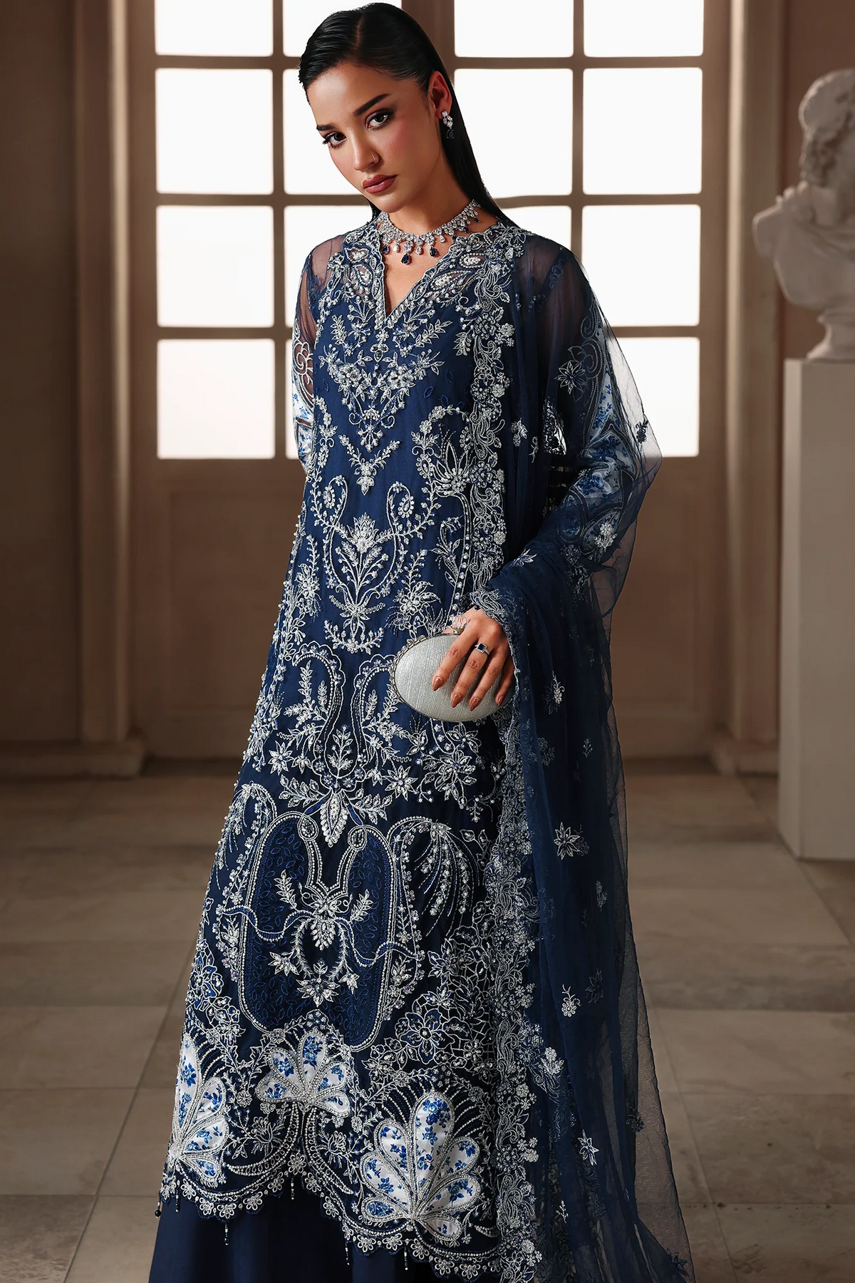 NET - RAJ BARI - SAGE FORMAL - SERENA